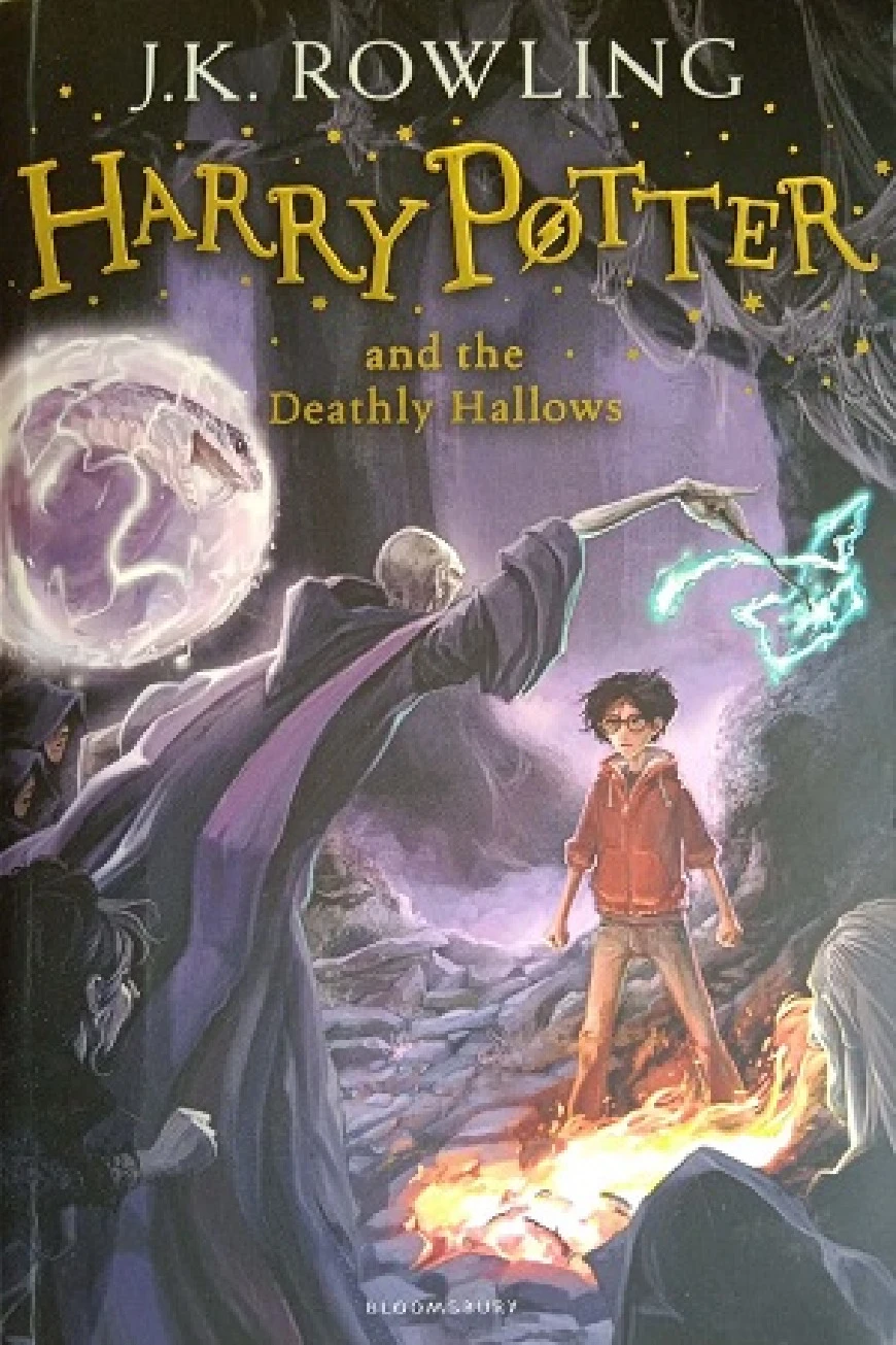 Harry Potter and the Deathly Hallows (Series -7)